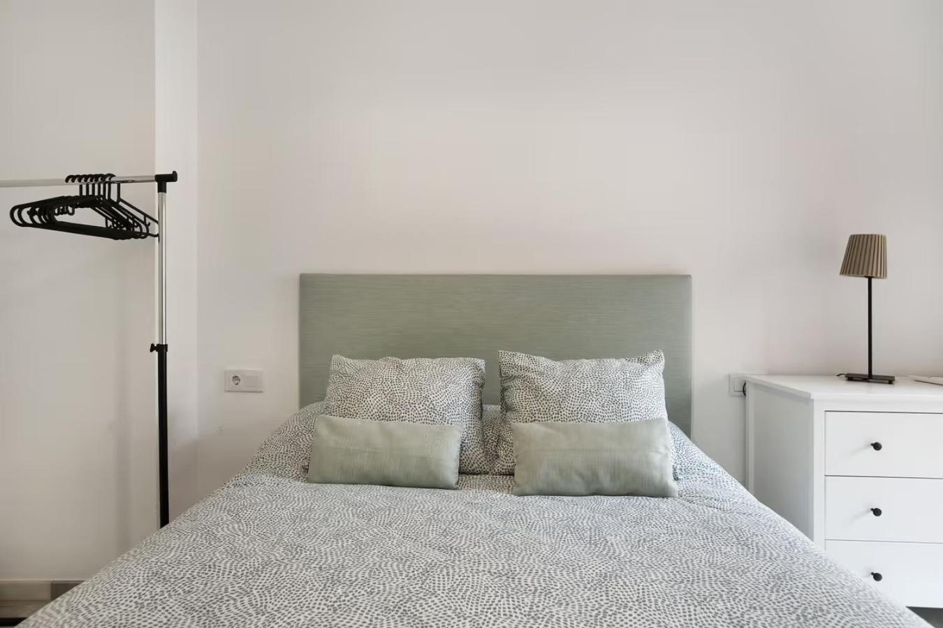 Exclusive Malagueta Beach Apartment Malaga Exterior photo